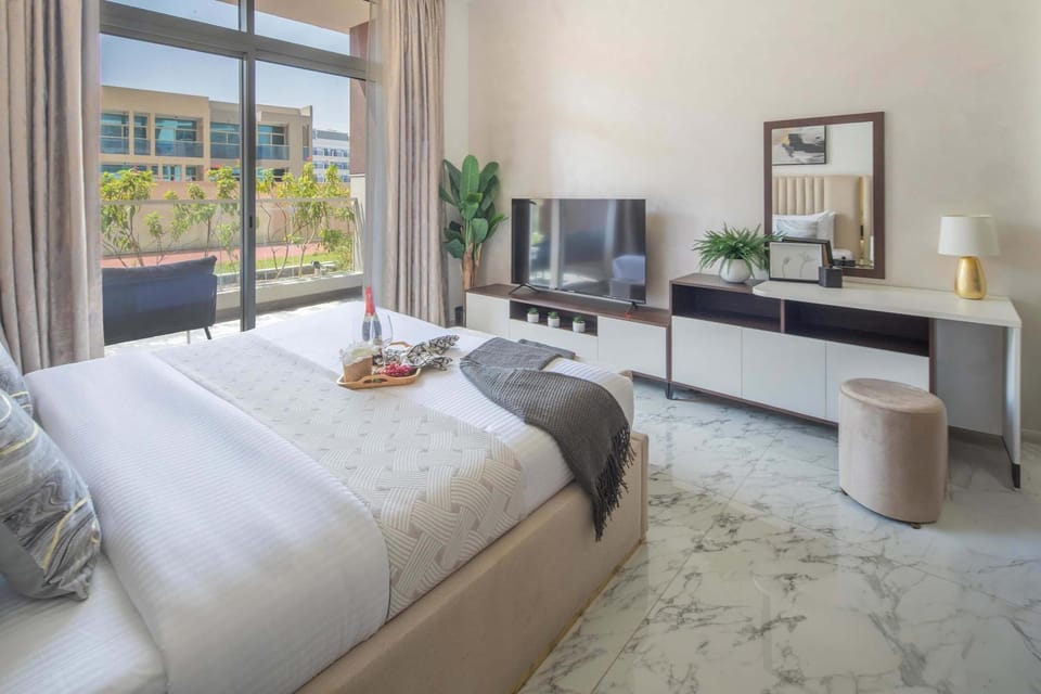 Communal lounge/ TV room, Bed