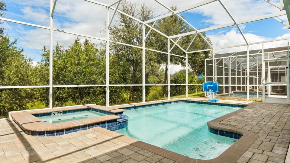 Patio, Swimming pool