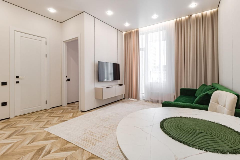 Communal lounge/ TV room, TV and multimedia, Living room, Photo of the whole room, Seating area, Evening entertainment