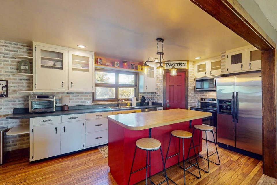 Pioneer Ridge House in Colorado