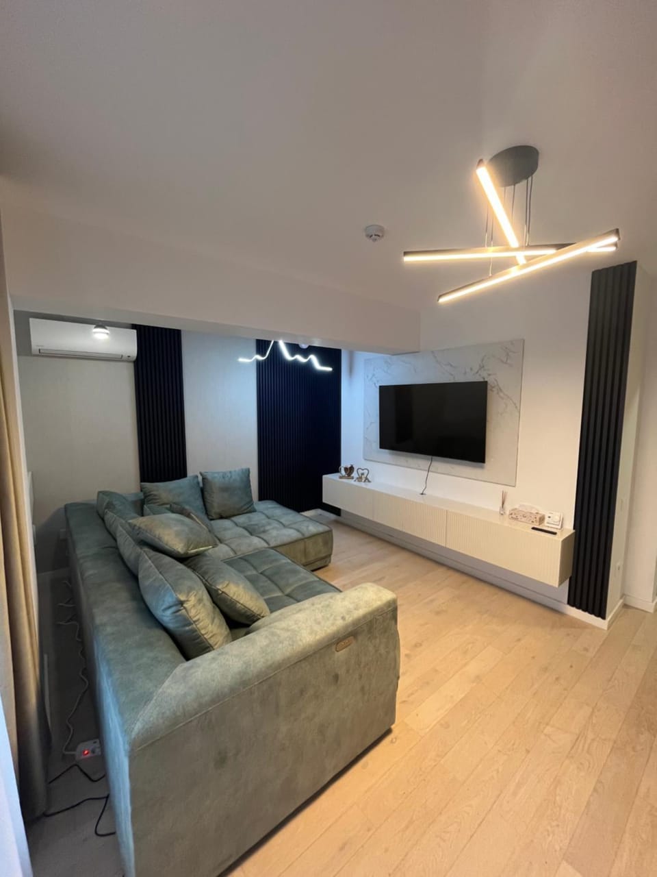 Family Home 2 Centru Palas Mall Apartment in Romania