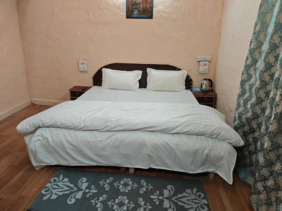 Mistymountaincottage Vacation rental in Himachal Pradesh