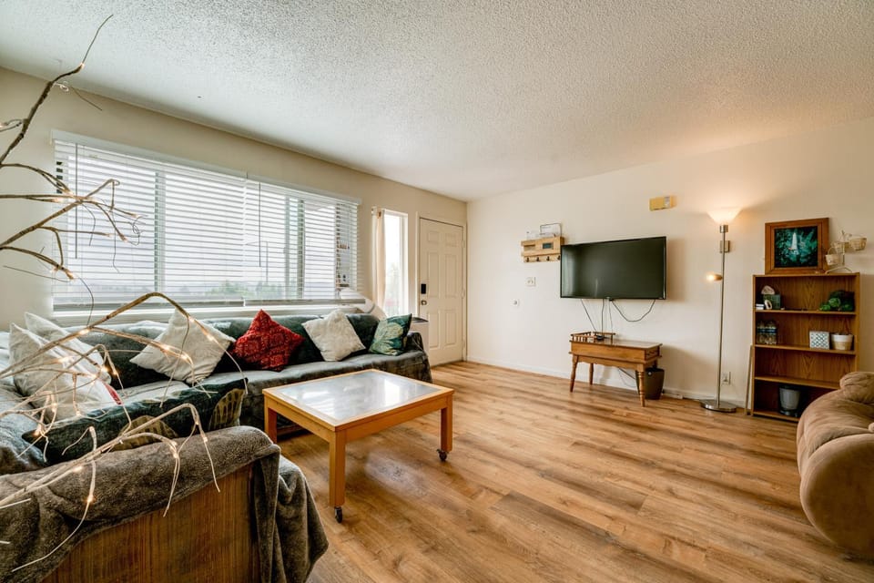 2 Mi to Dtwn Reno and UNR City-View Townhome! House in Reno