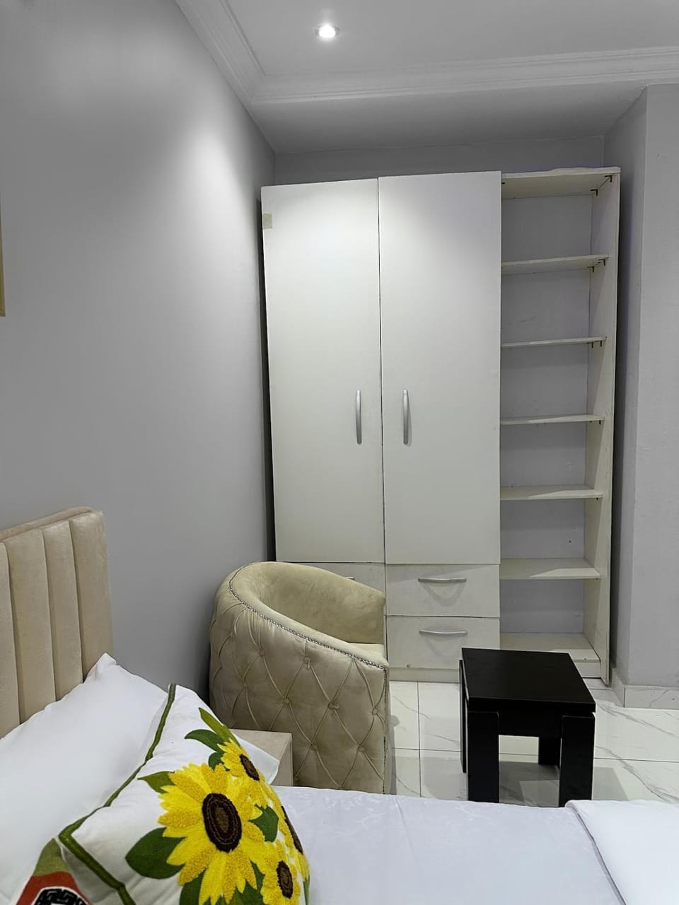 Seating area, wardrobe