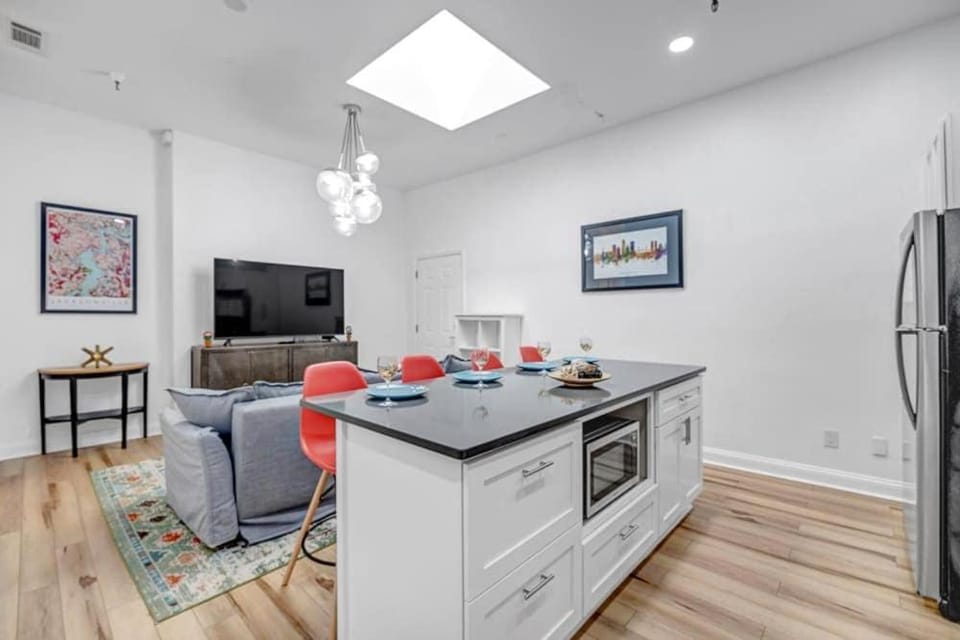 Cozy SMB Themed Apt in the Heart of Historic SPR Apartment in Jacksonville
