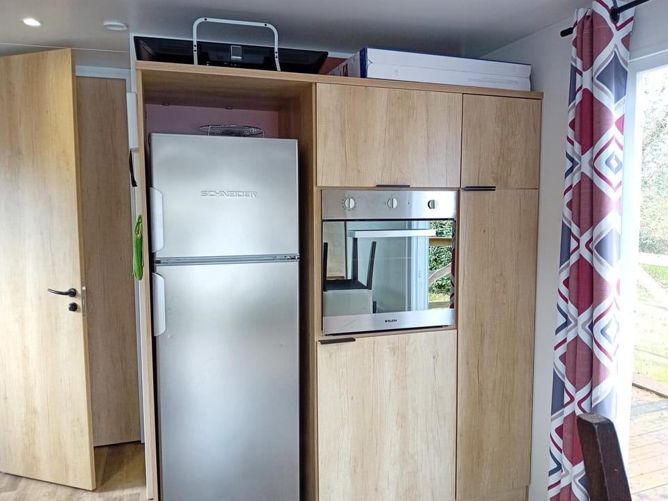 Mobilhome 42m2 Campground/ 
RV Resort in Pont-Aven