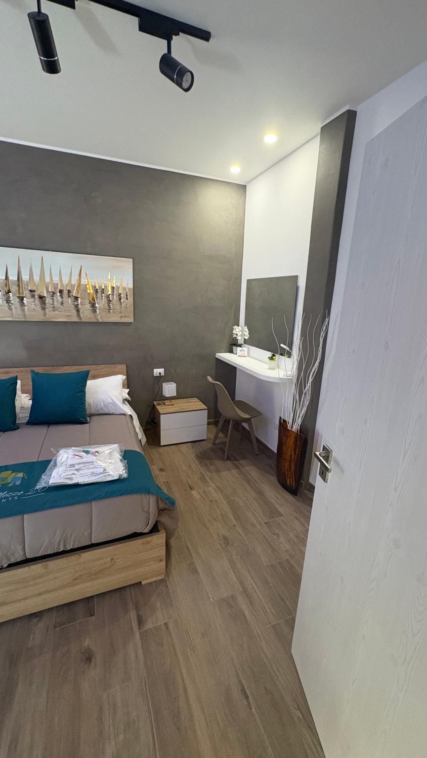 La Via di Mezzo 2 Apartments Apartment in Catania