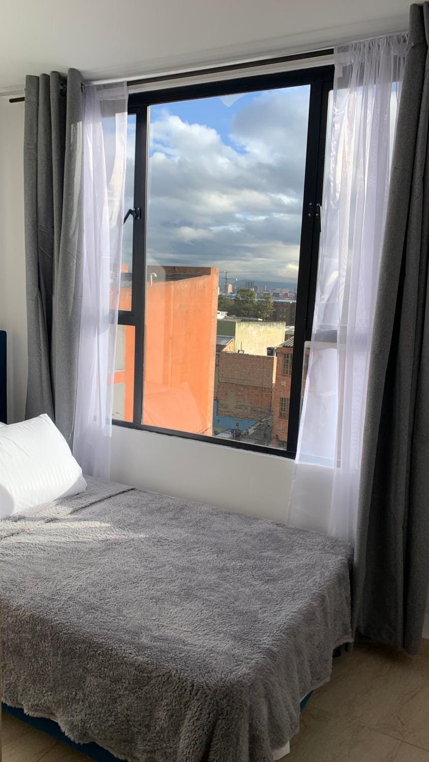 Habitación privada en restrepo, Bogotá Vacation rental in Bogota