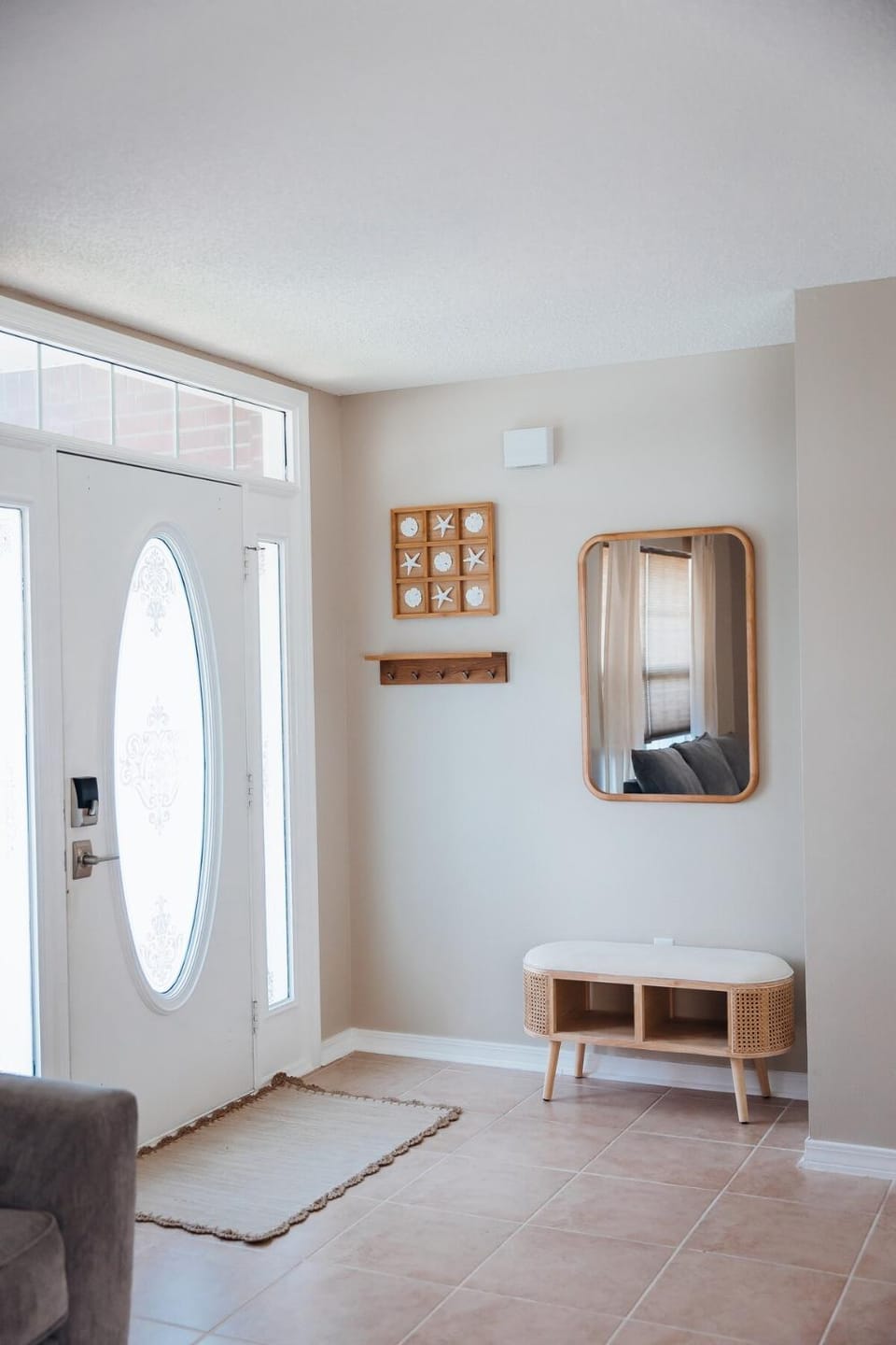 Golden Hour Getaway- Guest Favorite, 2 Min to Beach, Seasonal Pool & Arcade House in Destin