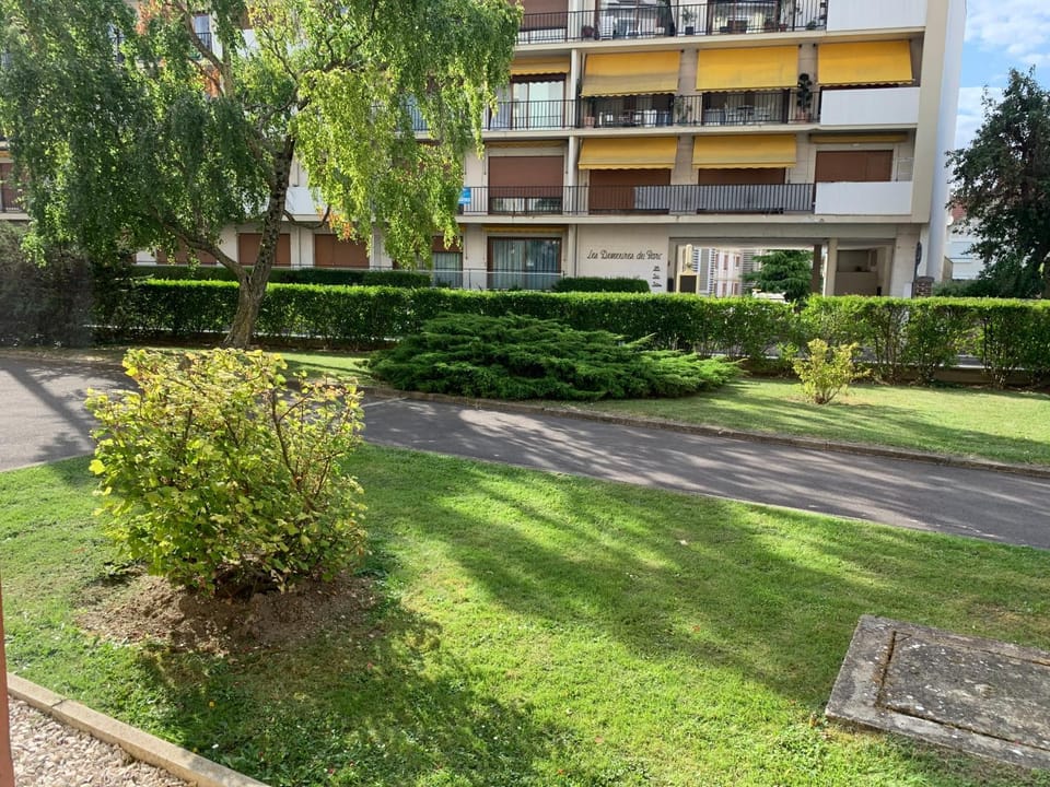 Studio 29 - wifi - Résidence Beauséjour- proche centre ville Apartment in Troyes
