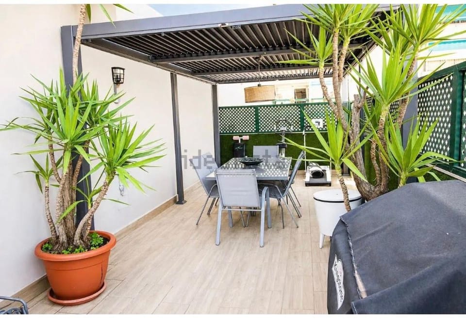 AMAZING ROOFTOP, 70 M TERRACE,Pool,BEACH,PARKING Apartment in Malaga