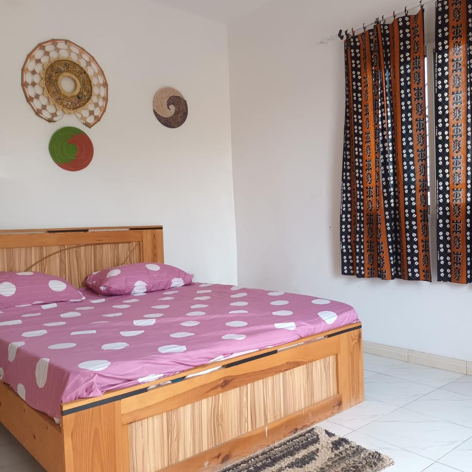 lodia house Bed and Breakfast in Thiès Region, Senegal