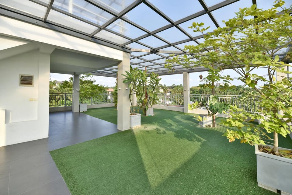 Garden, Garden view