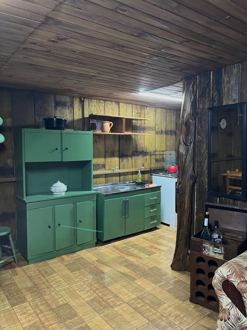 Kitchen or kitchenette