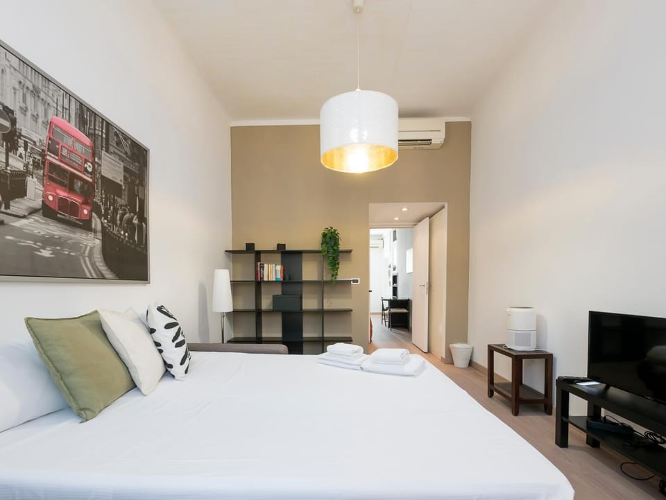 Xenia Milano - 2 rooms apt in Corso Como 6 Apartment in Milan