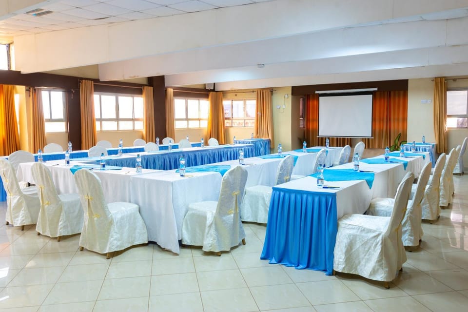 Meeting/conference room