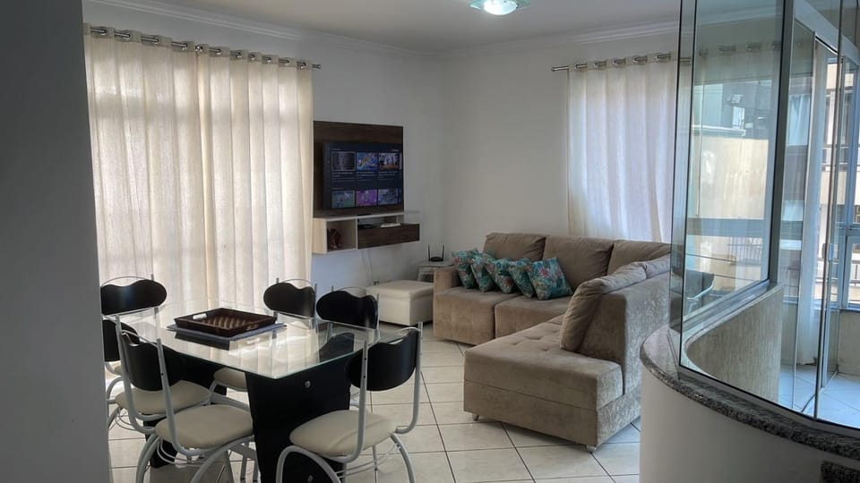 Living room, Dinner