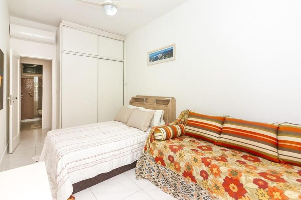 vista MAR ,LUXO 3 QUARTOS COM SUÍTE, Copacabana Apartment in Rio de Janeiro