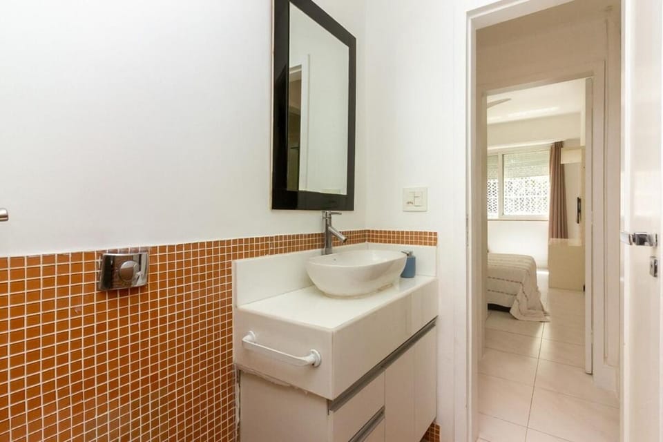 vista MAR ,LUXO 3 QUARTOS COM SUÍTE, Copacabana Apartment in Rio de Janeiro