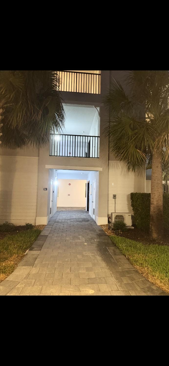 Third-Floor National Golf Course Condo 3BR 2BA, Full Amenities & Ave Maria Access Apartment in Collier County