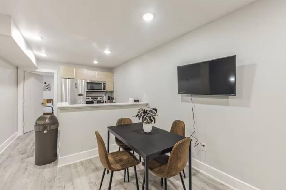 Cozy 1BR - 10 mins to DT Apartment in Dallas