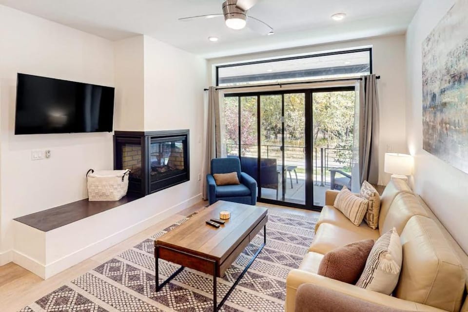 Blue River Dream Apartment in Silverthorne