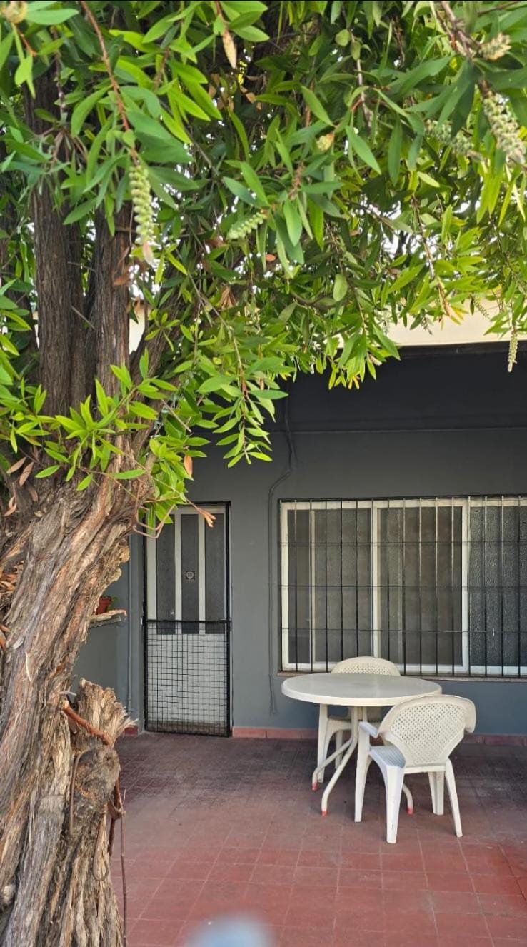Garden, Dining area