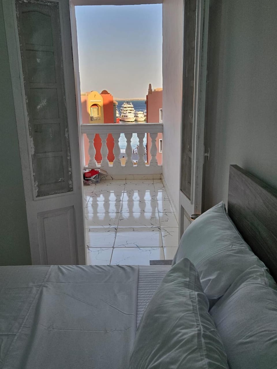 Bed, Balcony/Terrace, Bedroom