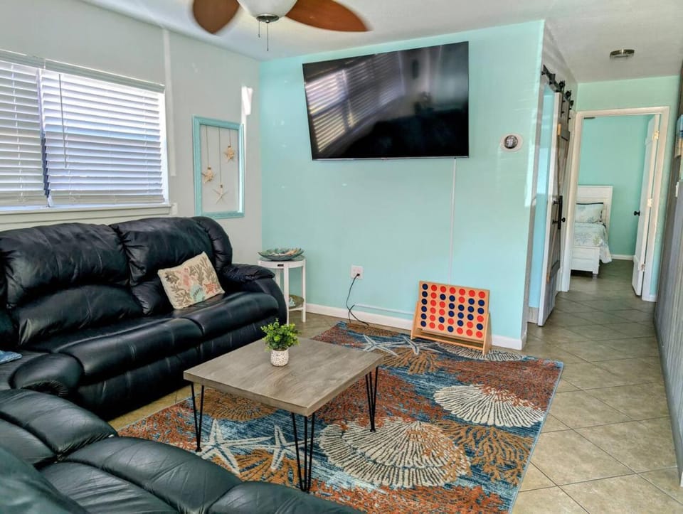 Steps to Beach - Spacious 2BR - Arcade & Resort Backyard Apartment in Cocoa Beach