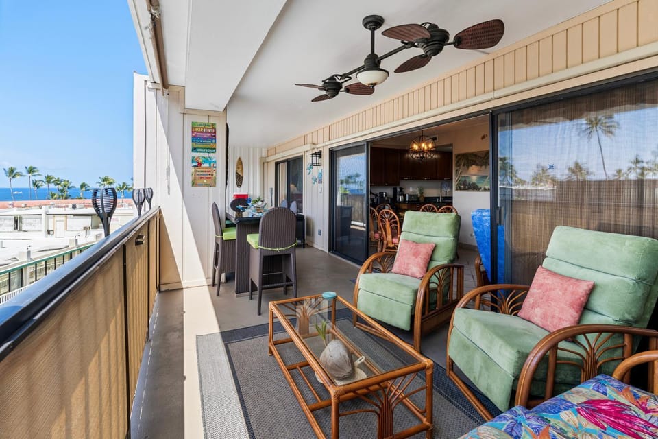 Kona Plaza#409 House in Holualoa
