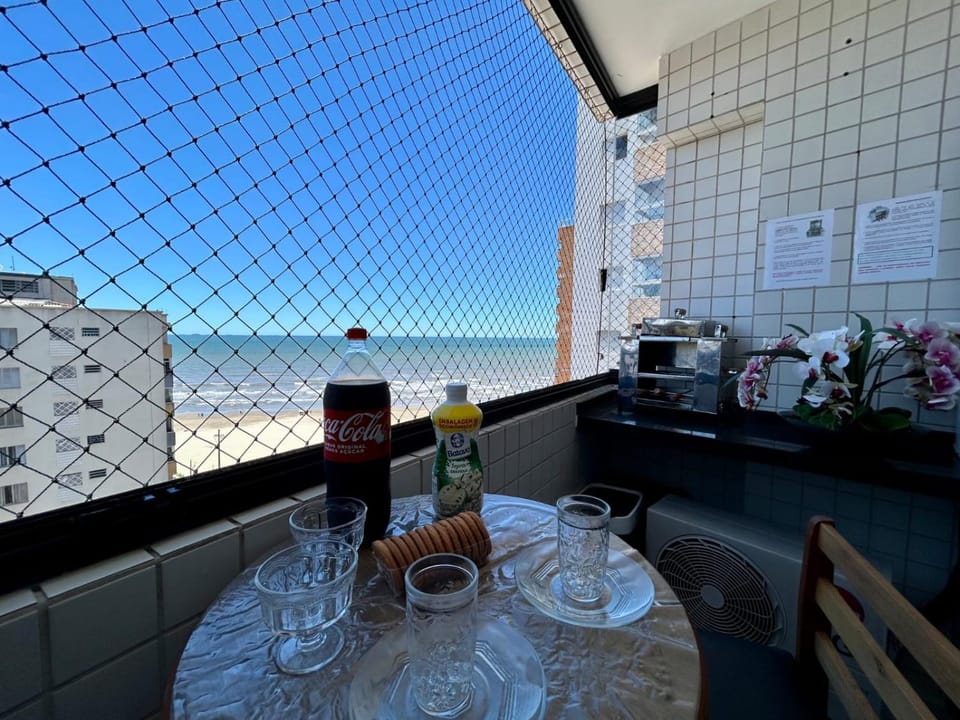 View (from property/room), Balcony/Terrace, Dining area, Sea view