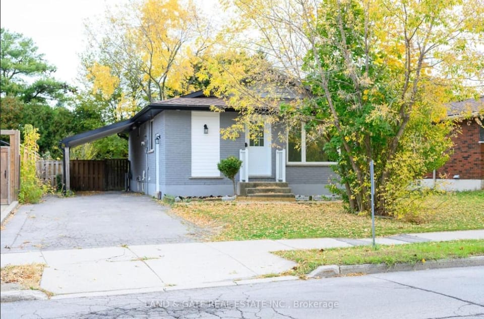 Neighbourhood, Street view