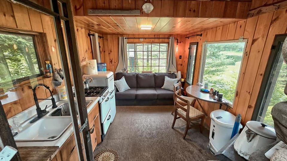 3 Secluded amazing spots on your own Private Pond House in Adirondack Mountains