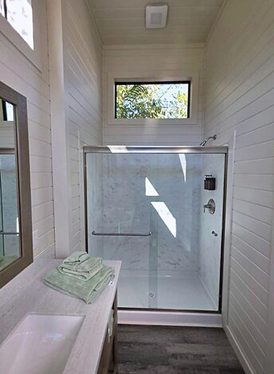 TH25 Red Rock Modern Tiny Home - 15 min to Sedona House in Cottonwood