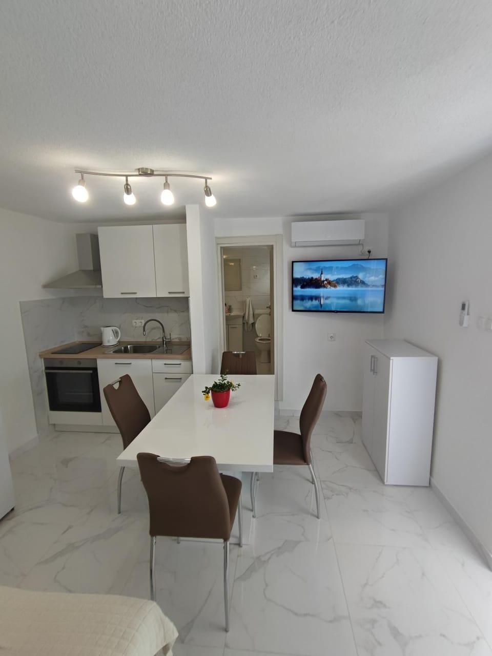 Living room, Seating area, minibar, pet friendly