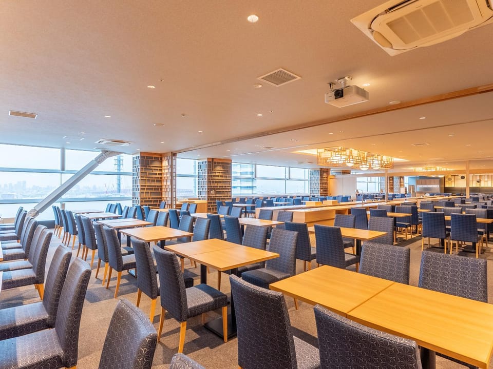 Restaurant/places to eat, Restaurant/places to eat