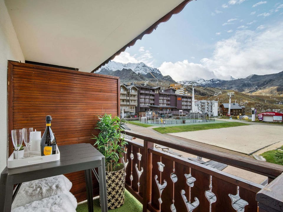 Appartement central aux pieds des pistes à Val Thorens - FR-1-640-82 Apartment in Val Thorens