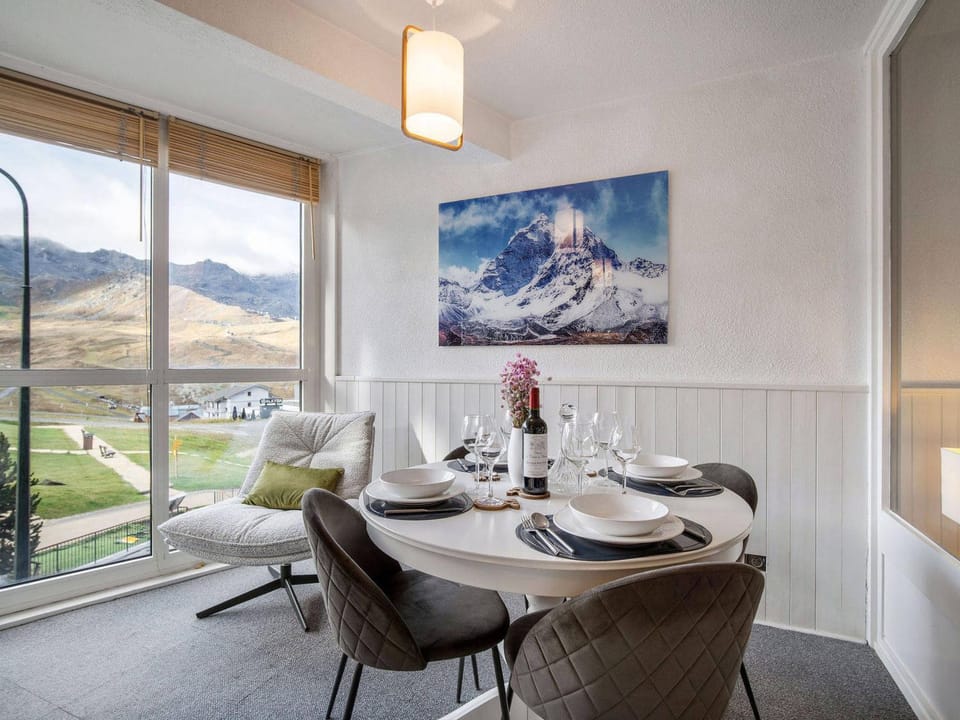 Appartement central aux pieds des pistes à Val Thorens - FR-1-640-82 Apartment in Val Thorens