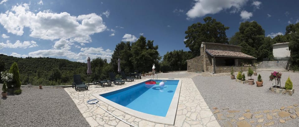 Holiday Home Cosseriga House in Istria County