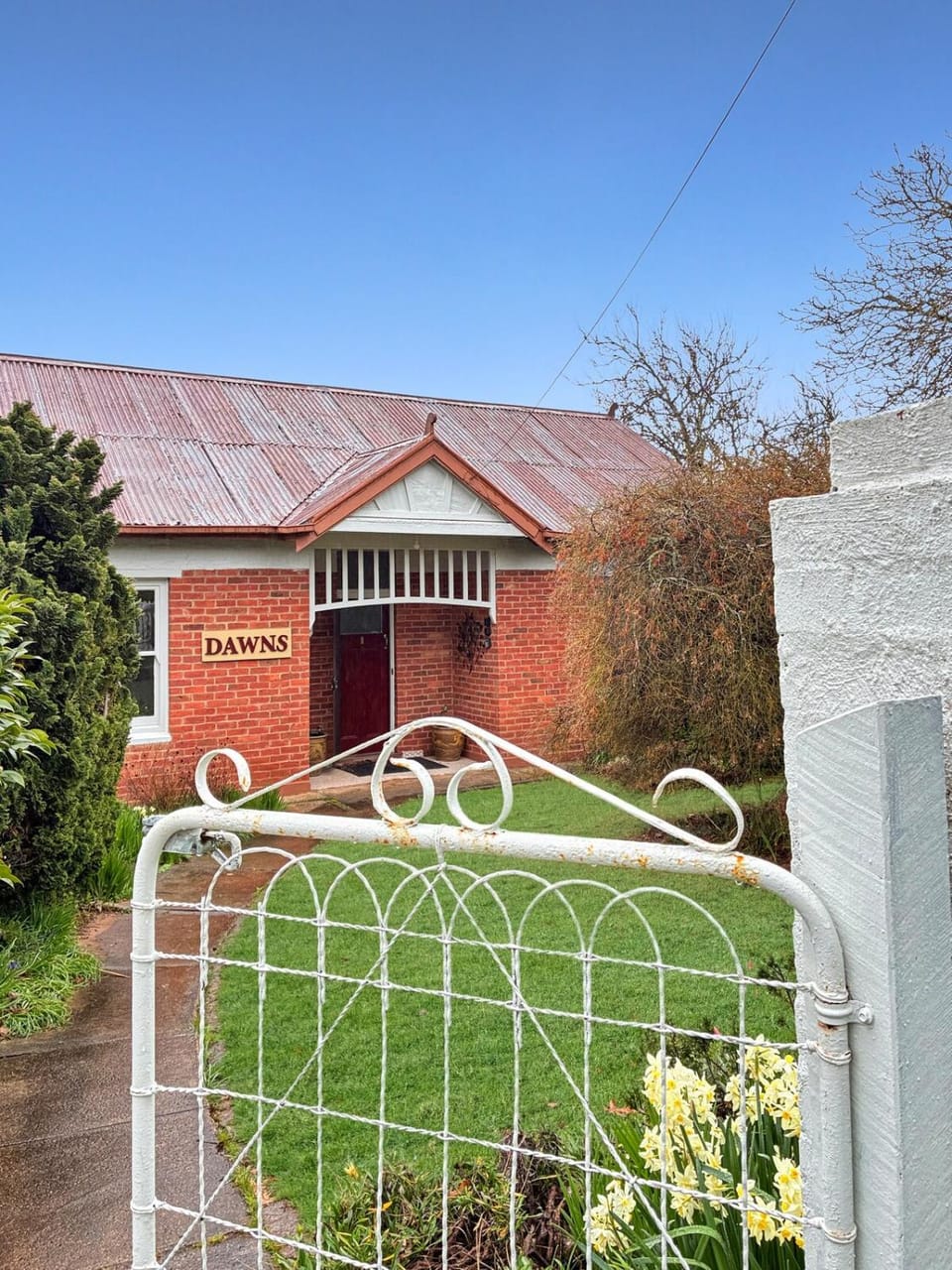 Property building, Spring, Garden
