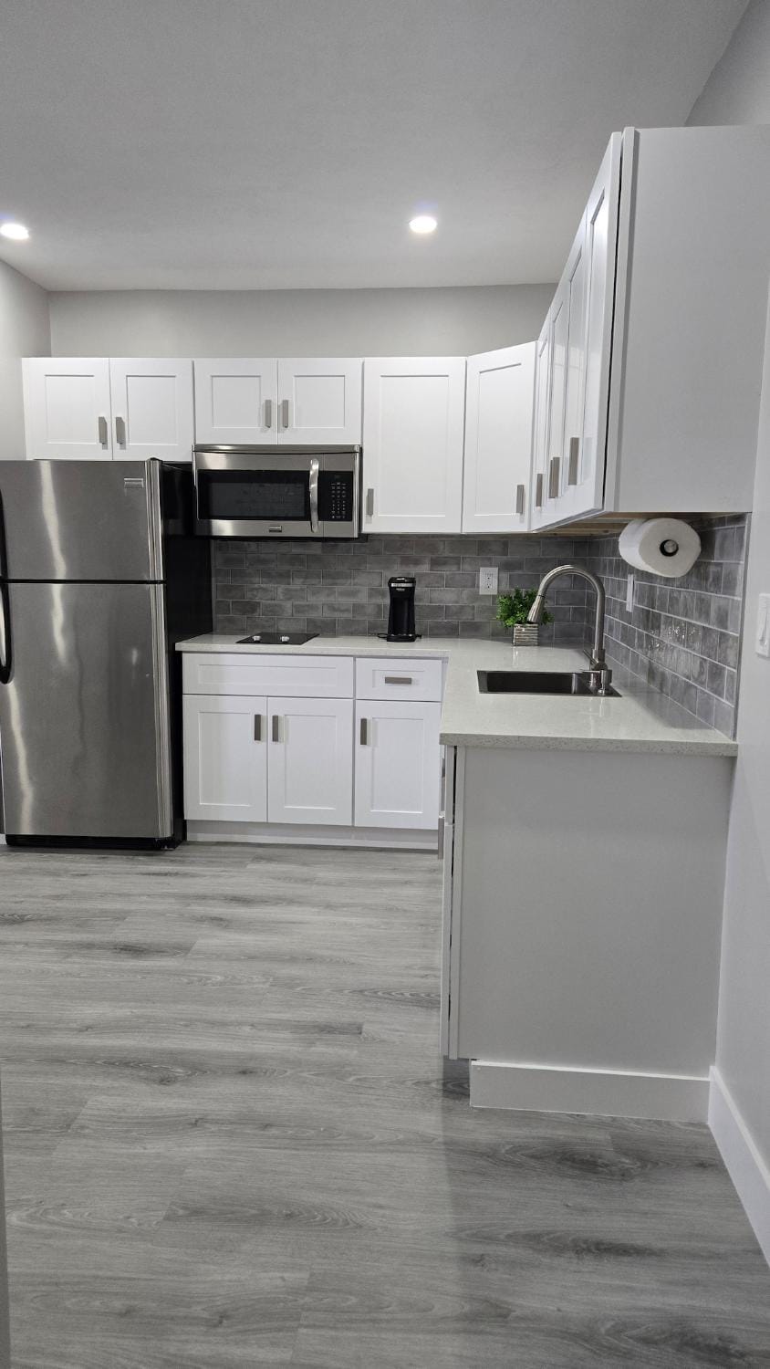 Coffee/tea facilities, Kitchen or kitchenette, microwave, stove