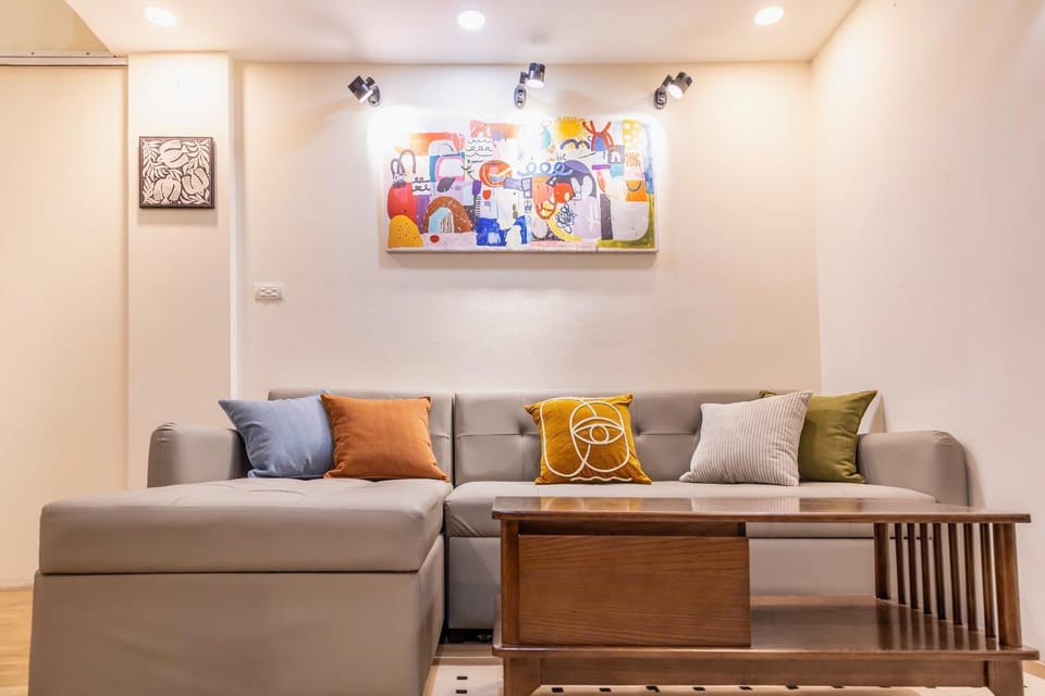 Living room, Seating area
