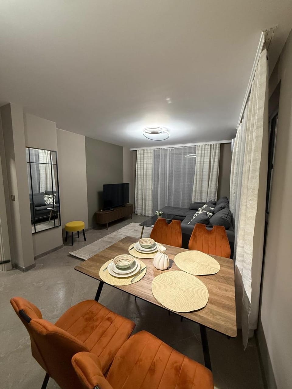 Communal lounge/ TV room, TV and multimedia, Living room, Photo of the whole room, Seating area, Dining area, Evening entertainment