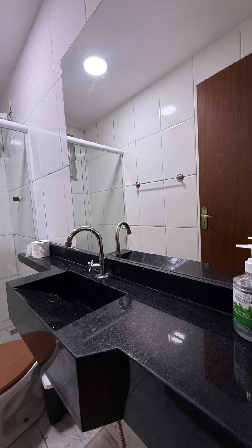 Apto completo a 1 rua da praia com ar condicionado Apartment in Rio de Janeiro