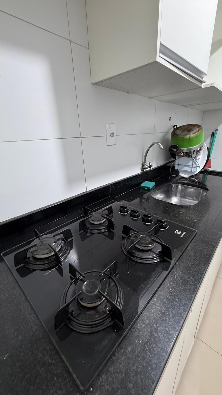 Apto completo a 1 rua da praia com ar condicionado Apartment in Rio de Janeiro