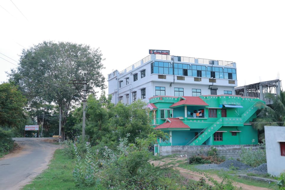 Property building, Garden, Garden view