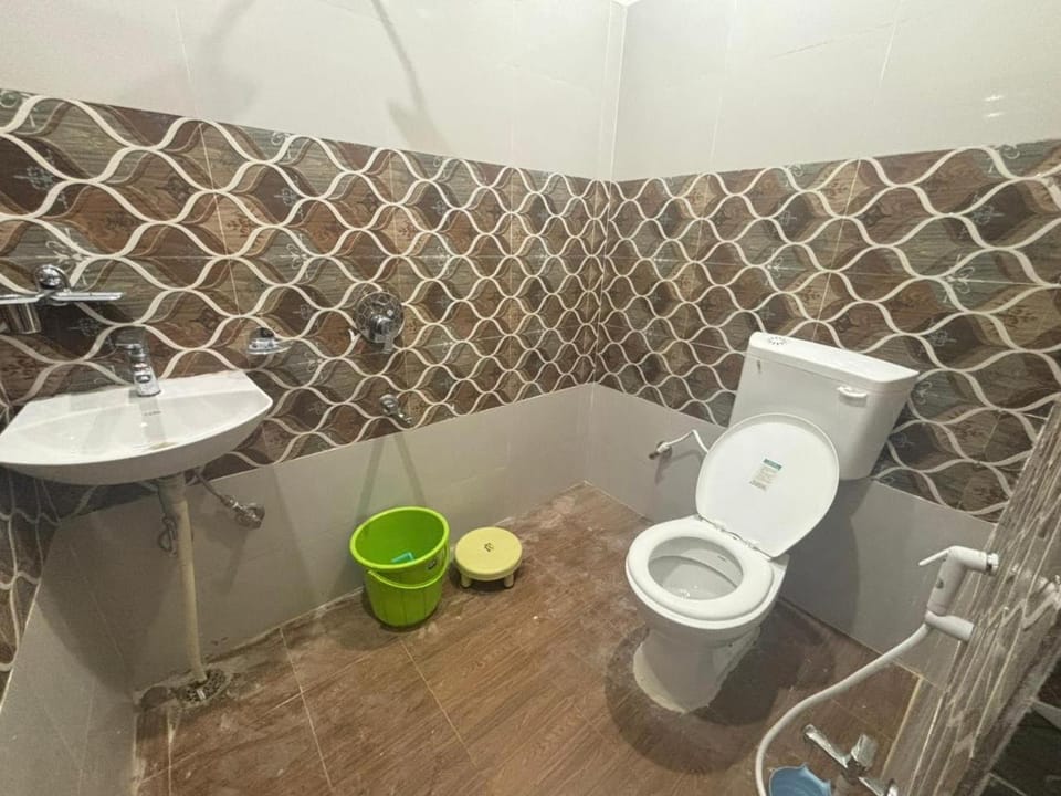 Toilet, Bathroom