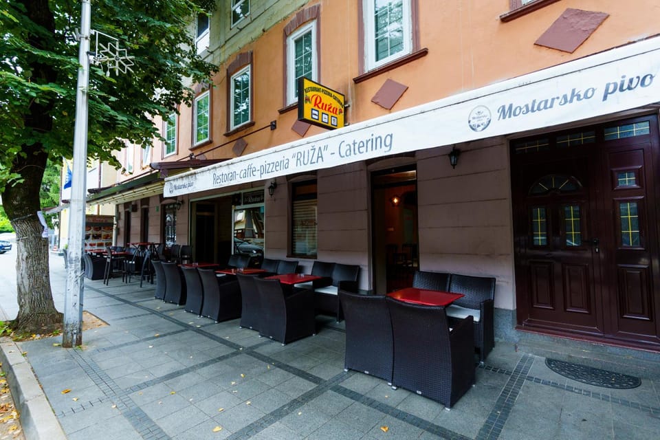 Restaurant/places to eat, Day