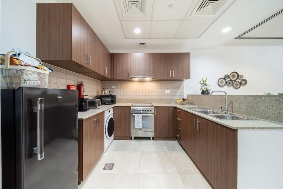 Airstay - Spacious 1BR - Steps to JBR Beach - Monthly Offer Available Apartment in Dubai