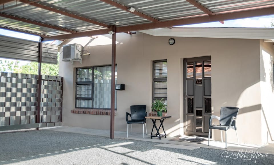 Property building, Balcony/Terrace